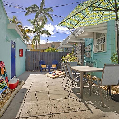 Steps To Beach & Downtown! Spacious Beach Bungalow #2 Lake Worth Beach Bagian luar foto
