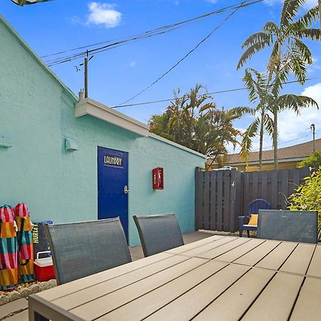 Steps To Beach & Downtown! Spacious Beach Bungalow #2 Lake Worth Beach Bagian luar foto