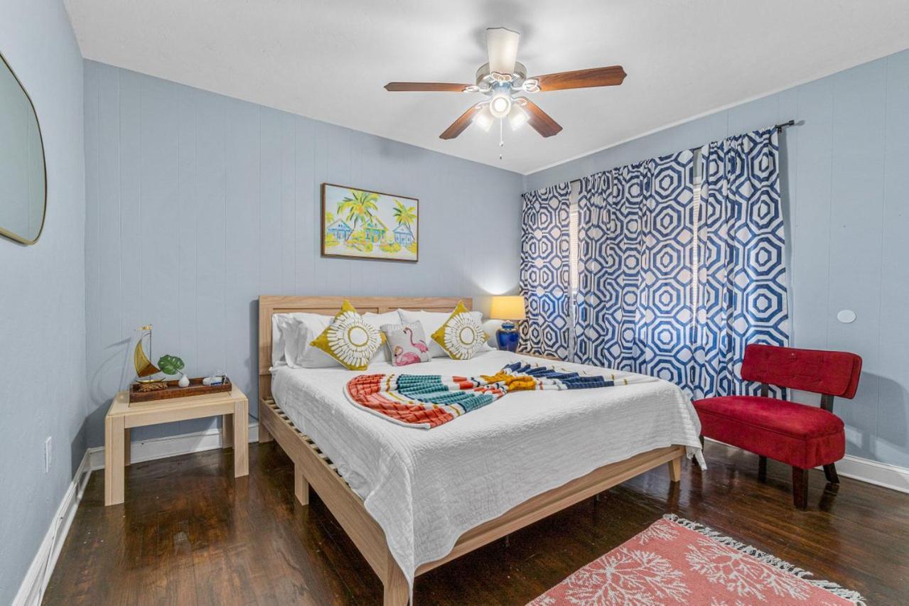 Steps To Beach & Downtown! Spacious Beach Bungalow #2 Lake Worth Beach Bagian luar foto