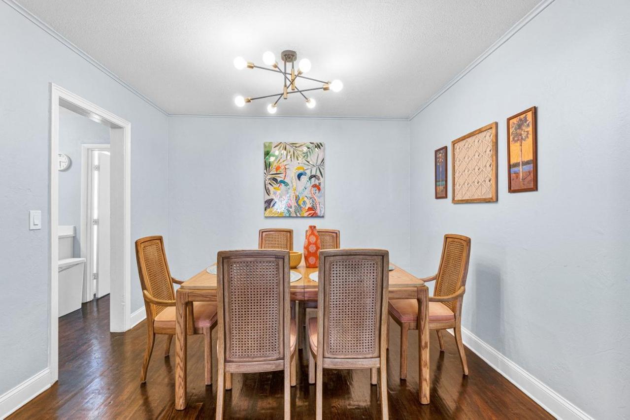 Steps To Beach & Downtown! Spacious Beach Bungalow #2 Lake Worth Beach Bagian luar foto