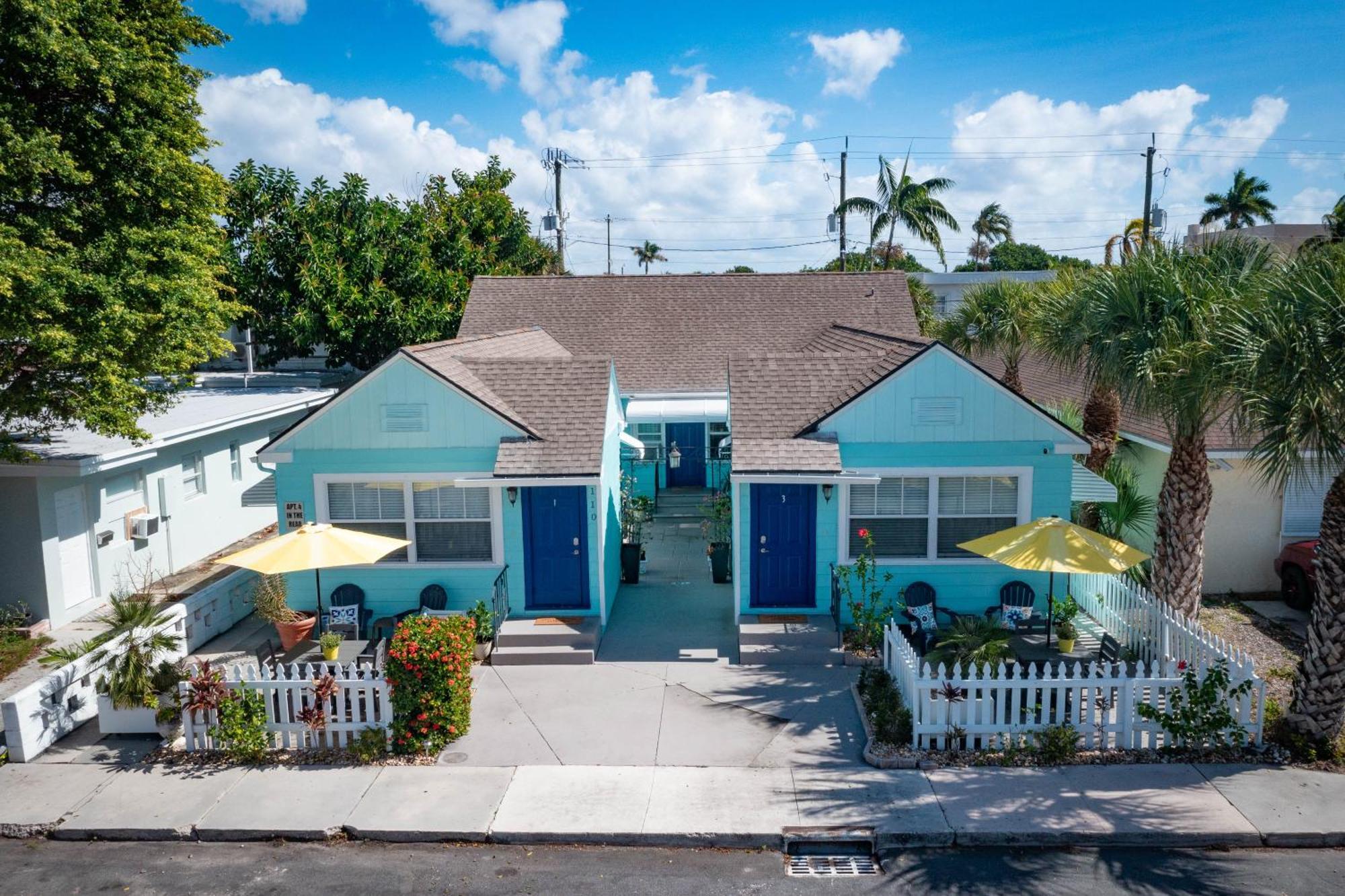Steps To Beach & Downtown! Spacious Beach Bungalow #2 Lake Worth Beach Bagian luar foto